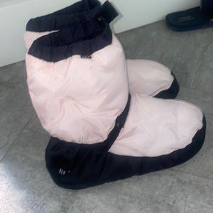 ballet/professional dancer comfy shoes